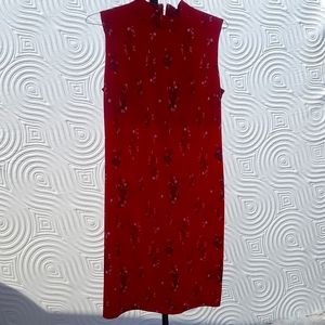 Red dress w flowers Lg